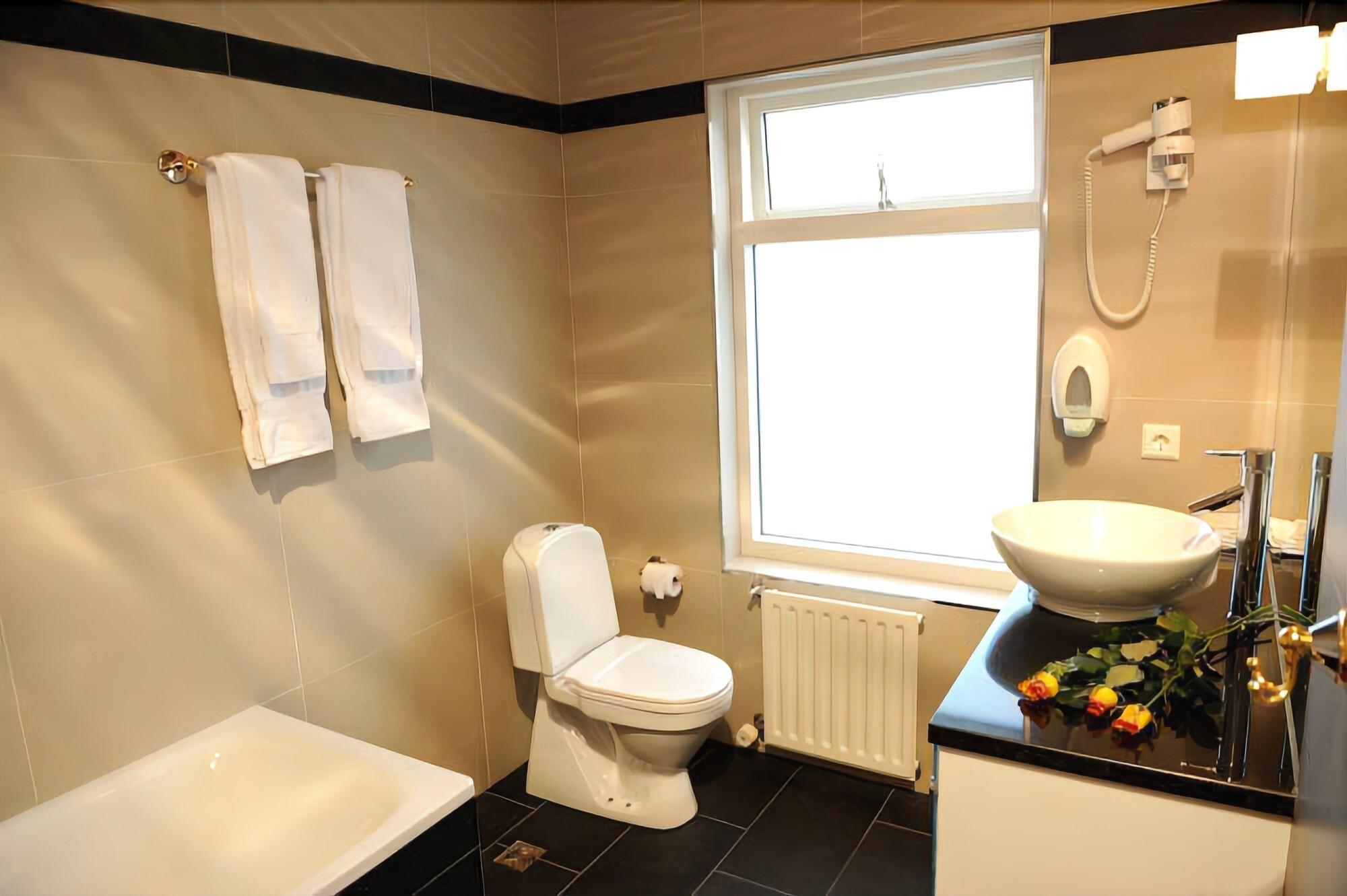 Guesthouse Keflavik By Reykjavik Keflavik Airport Экстерьер фото